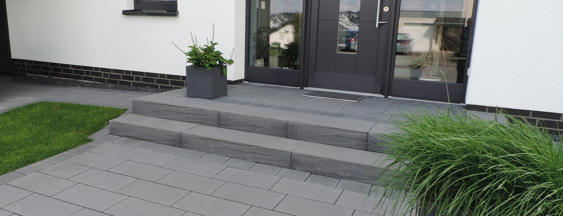 Arcade Blockstufe JET, basalt-quarzit