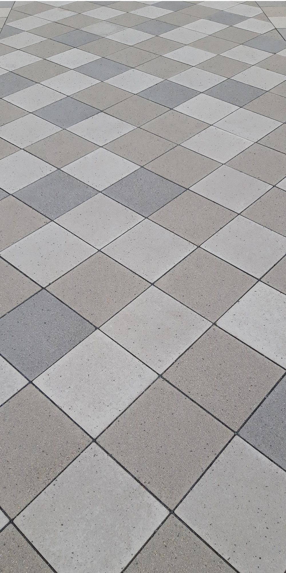 REF_Lippstadt_Friedrichstr_Wiederaufbau_Allee_Cheops_Jet_Linear_30-30_Sonderfarbe_grau (4)