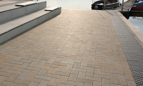 TITEL_REF_Damme_Olgahafen_Cheops_Softik_sandbeige(17)